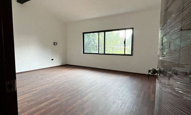 Casa Juriquilla en Campo de Golf