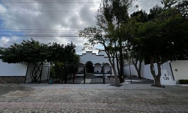 Casa Juriquilla en Campo de Golf