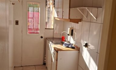 VENTA EXCELENTE DEPARTAMENTO 2 DOMITORIOS ESTACIONAMIENTO  CERCANO METRO EL BOSQUE