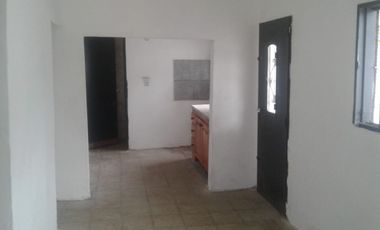 Oportunidad Inversion! Dos Casas Alquiladas en Barrio Larrea con Escritura