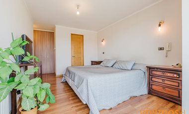 Parque Inés de Suárez. 3 Dorm con Sala de estar.  Familiar