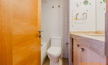 Parque Inés de Suárez. 3 Dorm con Sala de estar.  Familiar