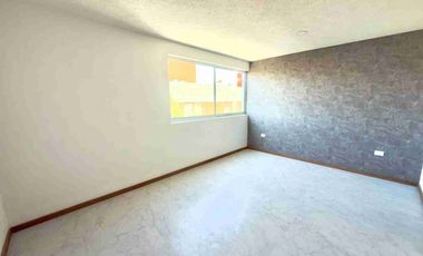 SE VENDE CASA A 5 MINUTOS DE CU BUAP CON RECAMARA EN PLANTA BAJA