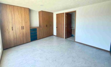 SE VENDE CASA A 5 MINUTOS DE CU BUAP CON RECAMARA EN PLANTA BAJA