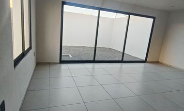 Casa nueva en venta en fraccionamiento nuevo de Morelia, Mich