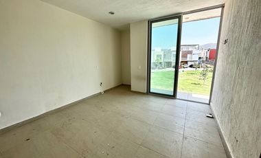 CASA NUEVA EN VENTA, COTO ATMÓSFERA