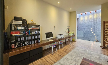 CASA EN VENTA ALCAZAR ORIENTE ZONA ANDARES JUAN PALOMAR