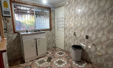 Casa en arriendo Angamos,  La Cisterna, Chile