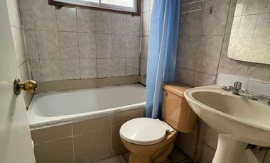 Casa en arriendo Angamos,  La Cisterna, Chile