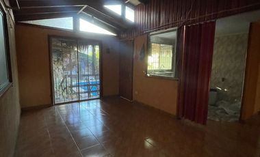 Casa en arriendo Angamos,  La Cisterna, Chile