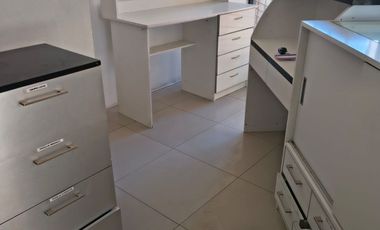 SE ARRIENDA ACOGEDOR LOCAL EN PORTAL ALAMOS VIÑA DEL MAR