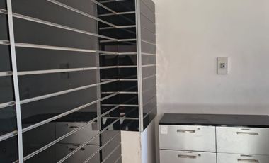 SE ARRIENDA ACOGEDOR LOCAL EN PORTAL ALAMOS VIÑA DEL MAR