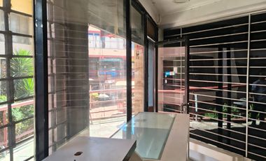 SE ARRIENDA ACOGEDOR LOCAL EN PORTAL ALAMOS VIÑA DEL MAR