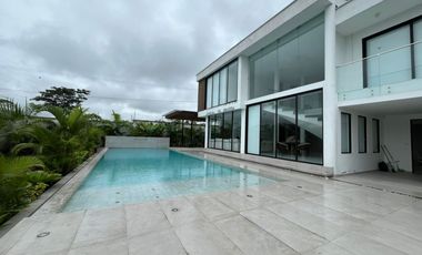 VENTA DE CASA EN RANCHO SAN MIGUEL