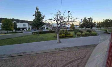 Hermosa residencia en venta en Los Robles Residencial, Zapopan