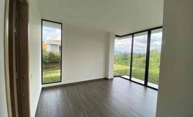 Vendo o permuto Casa Campestre Sector Vía Armenia