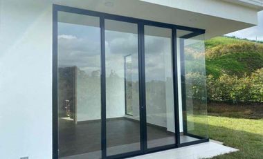 Vendo o permuto Casa Campestre Sector Vía Armenia