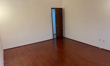 RENTA CASA EN PASEO DE LA ASUNCION