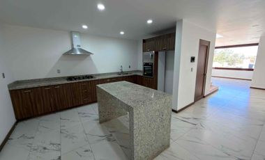 CASA EN RENTA EN ALTOZANO
