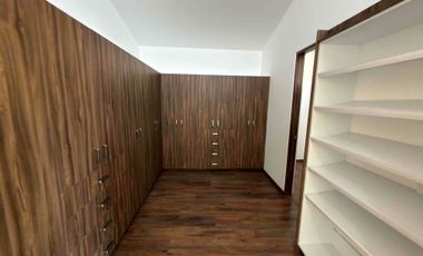 CASA EN RENTA EN ALTOZANO