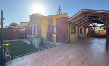 VENDE HERMOSA CASA EN VILLA CERRADA EN COPIAPÓ