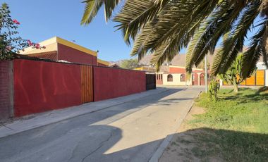 VENDE HERMOSA CASA EN VILLA CERRADA EN COPIAPÓ