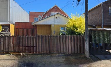 SE VENDE AMPLIA CASA EN PITRUFQUÉN, 4D-1B-1E