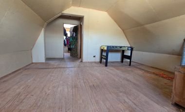 SE VENDE AMPLIA CASA EN PITRUFQUÉN, 4D-1B-1E