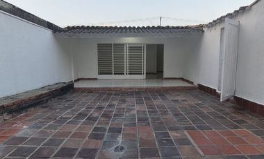 ARRIENDO CASA QUINTA BOSH