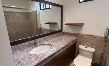 Se alquila casa  en Via a la Costa, Guayaquil, Ecuador