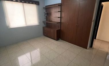 Se alquila casa  en Via a la Costa, Guayaquil, Ecuador