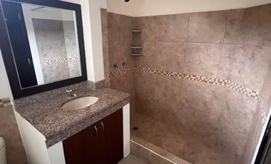 Se alquila casa  en Via a la Costa, Guayaquil, Ecuador