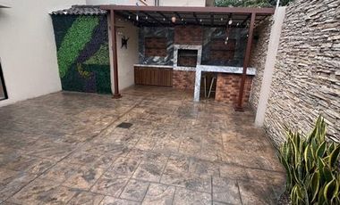 Se alquila casa  en Via a la Costa, Guayaquil, Ecuador