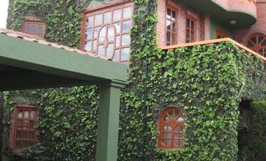 ¡Tu próximo hogar te espera! Casa de lujo con acabados únicos y amplios espacios