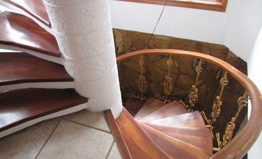 ¡Tu próximo hogar te espera! Casa de lujo con acabados únicos y amplios espacios