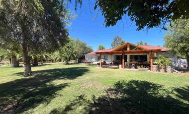 casa 4d piscina quincho recepción final condominio batuco lampa