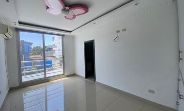 SE RENTA DEPARTAMENTO GRANDE, CENTRO DE MACHALA