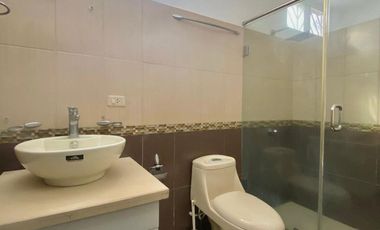 SE RENTA DEPARTAMENTO GRANDE, CENTRO DE MACHALA