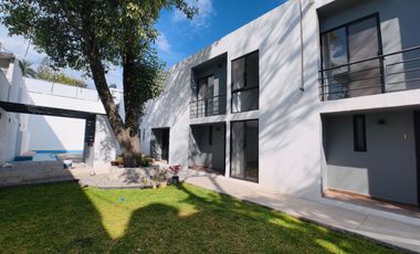 Casa en condominio con alberca de 3 recámaras en Pedregal de las Fuentes, Jiutepec