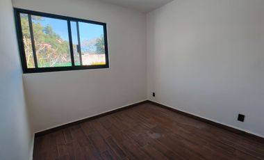 Casa en condominio con alberca de 3 recámaras en Pedregal de las Fuentes, Jiutepec