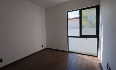 Casa en condominio con alberca de 3 recámaras en Pedregal de las Fuentes, Jiutepec