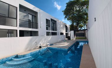 Casa en condominio con alberca de 3 recámaras en Pedregal de las Fuentes, Jiutepec