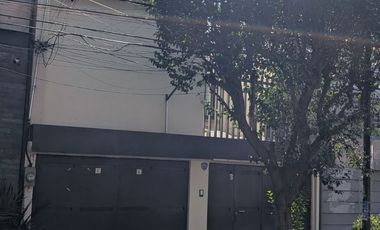 CASA - OFICINA EQUIPADA