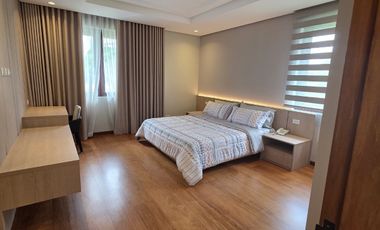 3 Bedroom Fully Furnished House For Rent in Bgc Mckinley West Village Taguig