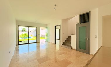 Casa nueva con alberca y jardin privado de 4 recámaras