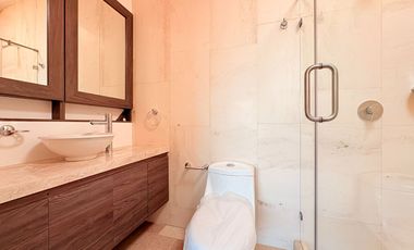 Casa nueva con alberca y jardin privado de 4 recámaras