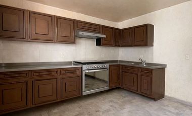 Venta de casa en Santa Cruz del Monte