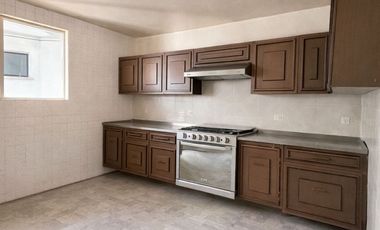 Venta de casa en Santa Cruz del Monte