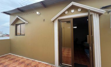 Casa Rentera en venta con 5 unidades de vivienda en el Sur de Guayaquil - Barrio de las Américas