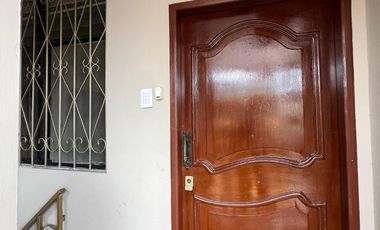 Casa Rentera en venta con 5 unidades de vivienda en el Sur de Guayaquil - Barrio de las Américas